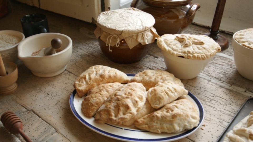 Пирожки готовлю только на сырном тесте: мягкое, вкусное — любая выпечка намного аппетитнее