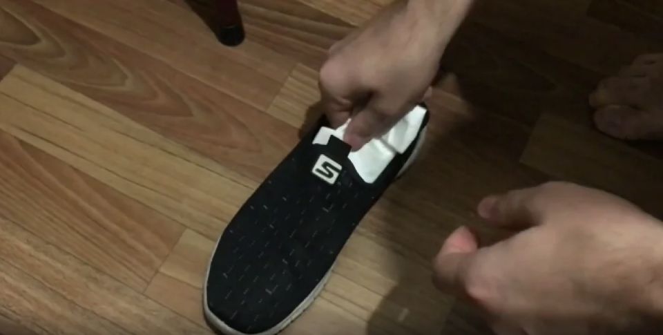 10   ,    