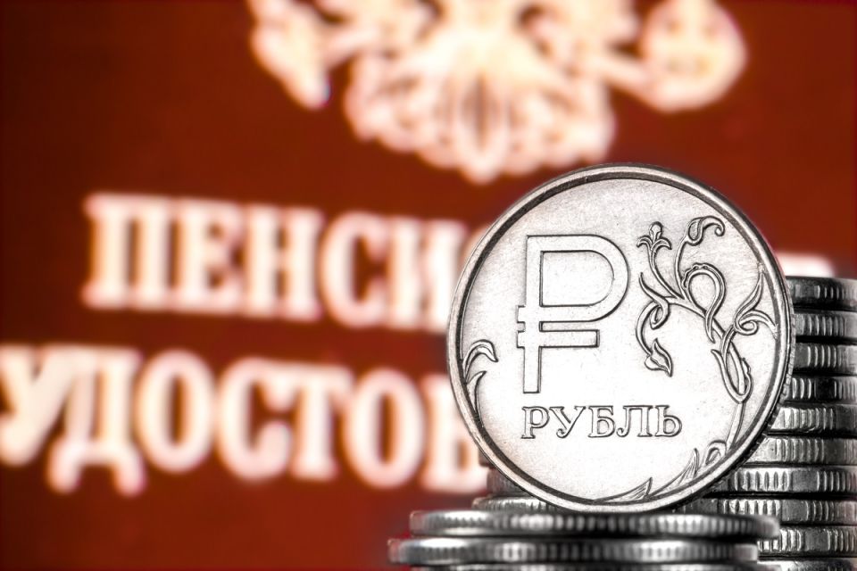 Неудачная битва пенсии: истории пенсионера и его права на уход за дедом