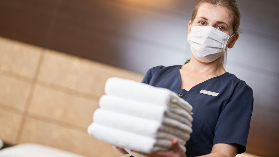 Как сэкономить силы на уборке: горничные скрывают эти три хитрости