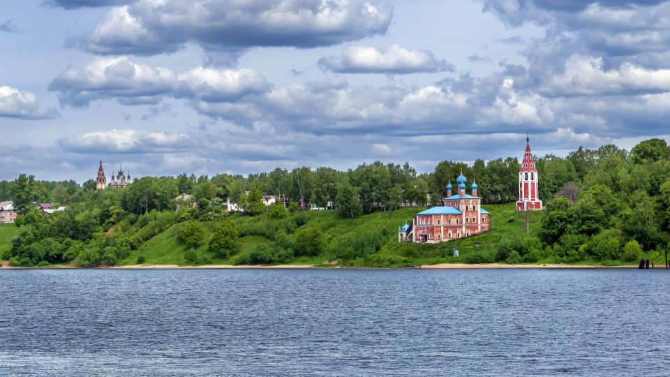 Эти города должен посетить каждый россиянин: Сочи и Петербург не в их числе