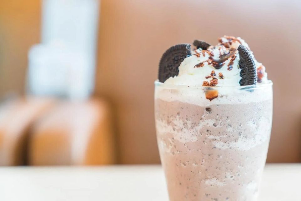 Напитки, которые вредят здоровью: что стоит избегать