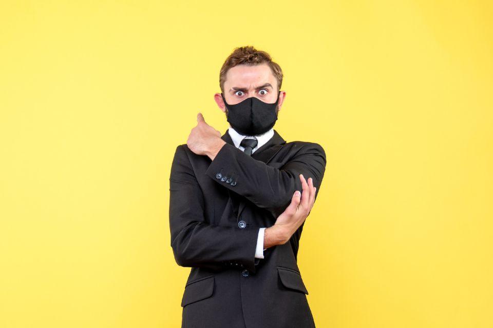 Когда к вам подкатывают "выездные группы": как не попасть в психологическую ловушку