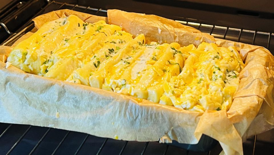 Магия простоты: как приготовить невероятно вкусный отрывной пирог за считанные минуты