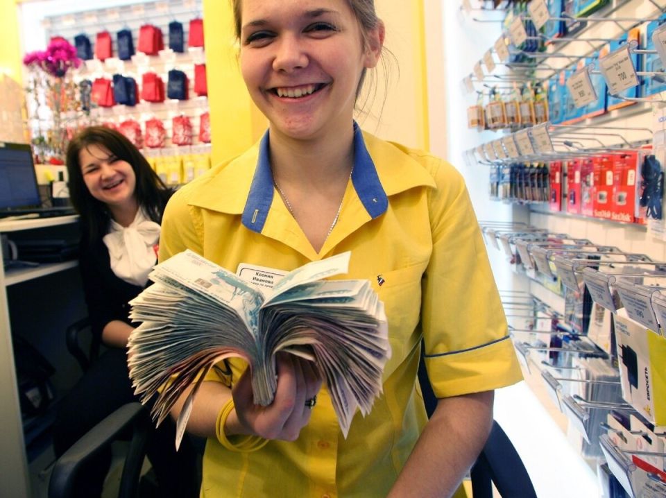 Как низкие зарплаты становятся нормой: история из суда