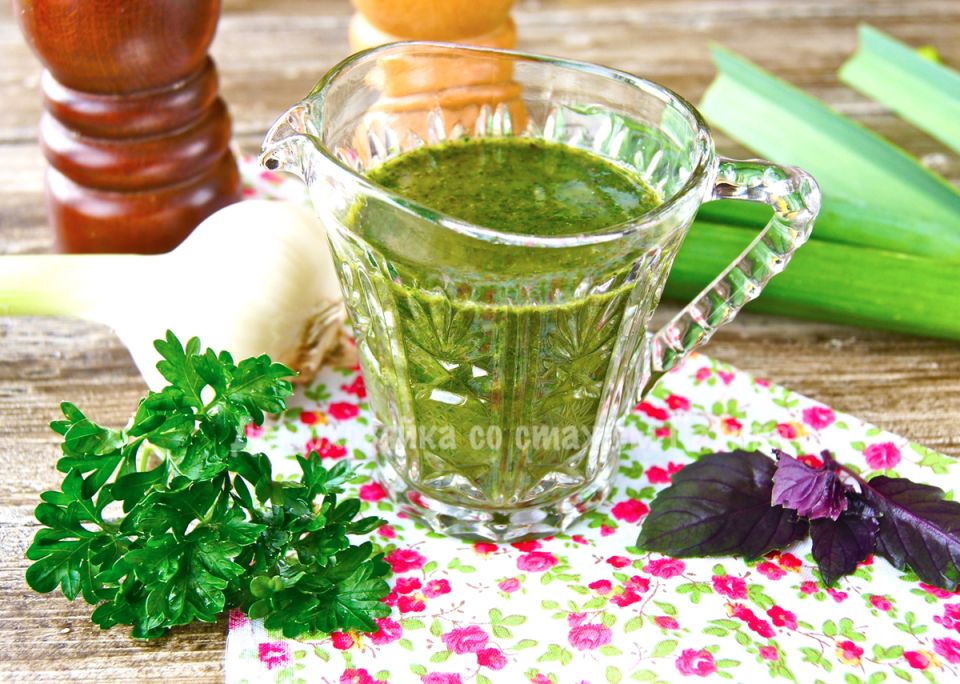 Зеленый соус: насытим вкусами уголок кухни