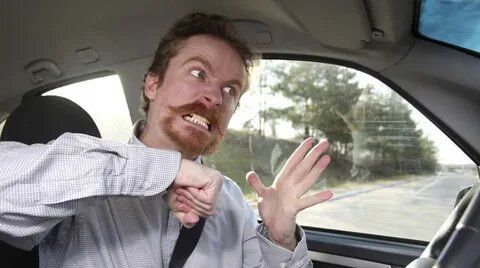 Столкновение на дороге: как сохранить спокойствие и собрать доказательства