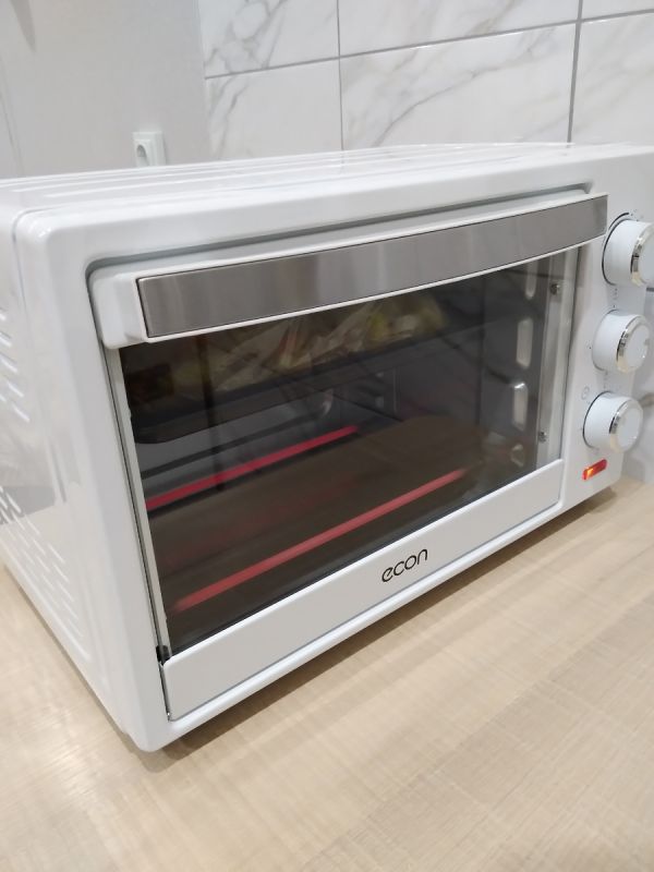 Новый взгляд на запекание: компактная электропечь в вашем доме