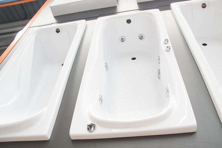 Как очистить ванну от известкового налёта легко и быстро: уловки хитрых хозяек