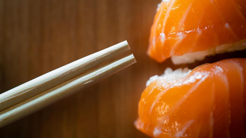 Хозяйке на заметку: использованным палочкам от суши нашлось еще не одно применение