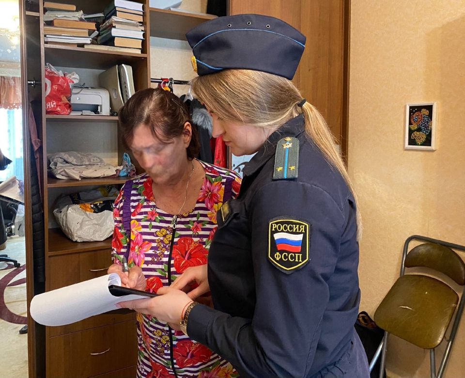 Соседский шум заставил бабушку установить звукоизоляцию за собственный счет