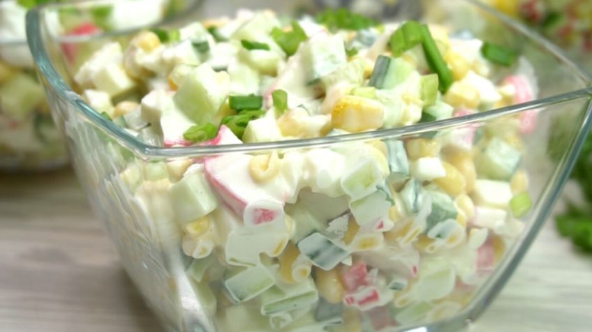 Салат «Ходовой»: легкий и быстрый рецепт для любого случая