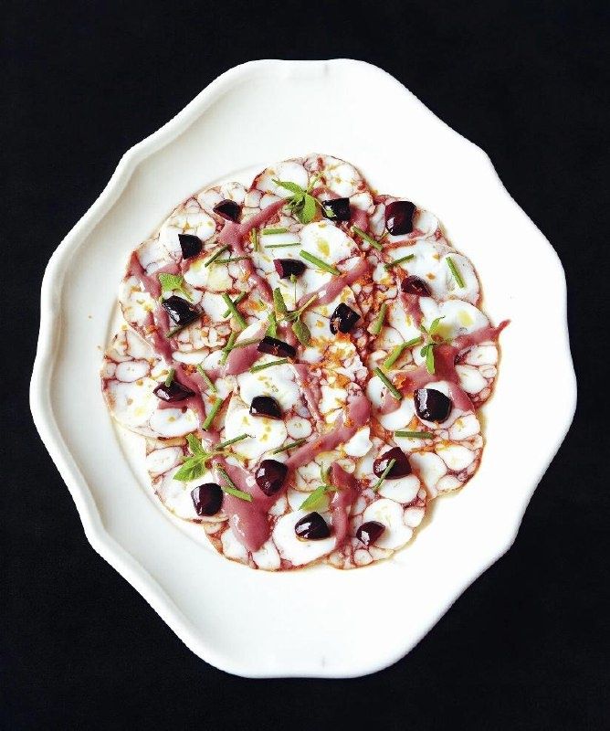 Изысканная закуска из осьминога