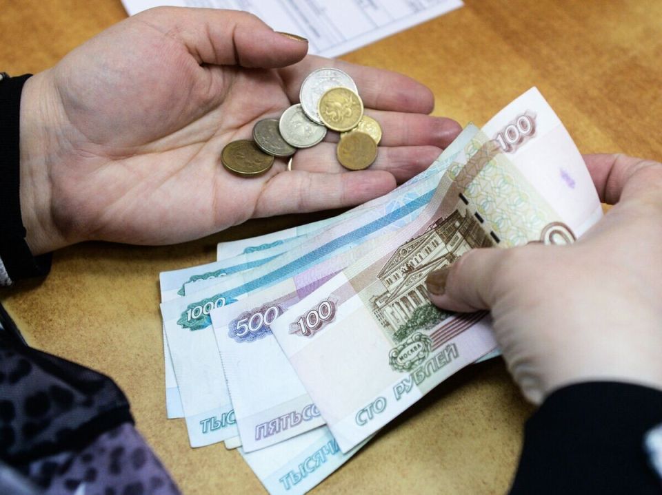 Средняя социальная пенсия в России: что нужно знать в 2025 году
