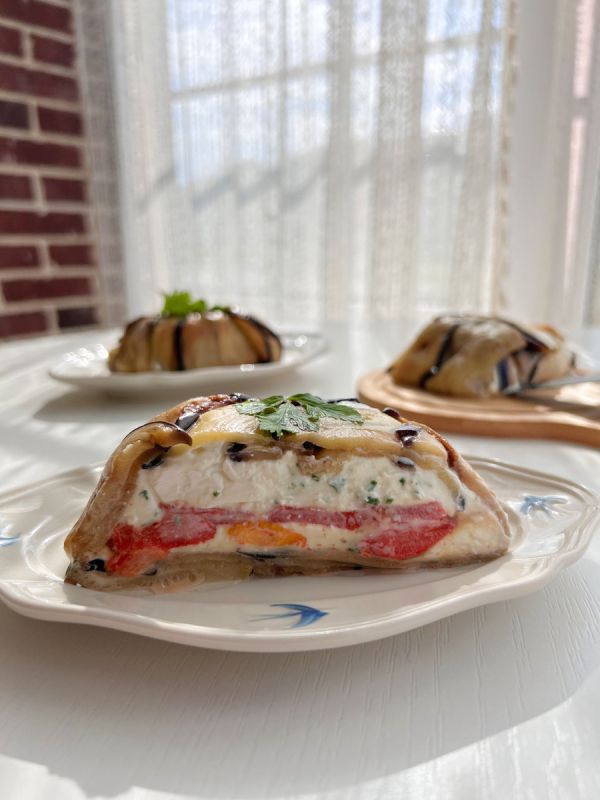 Приготовление террина: баклажаны с перцем и сыром