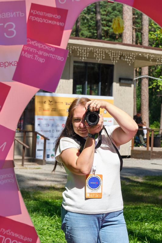  :  gastronomic festival  -  