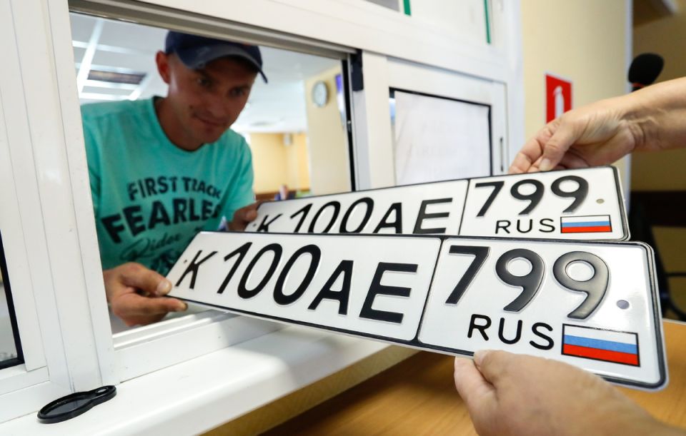 Госдума планирует узаконить продажу красоты на колесах: как будут продавать эксклюзивные номера