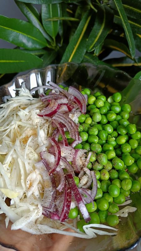 Овощи на каждый день: 7 свежих салатов для вашего стола