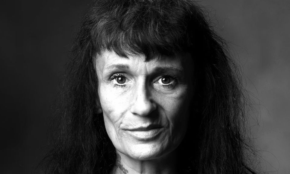 Как распознать кризис: шесть признаков финансовых трудностей у женщин