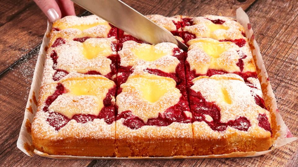 Пирог, который завоюет ваши вкусовые предпочтения: легкий рецепт с ягодами!