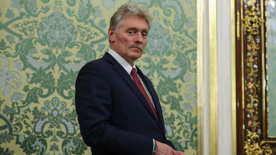 Кремль ведет круглосуточный мониторинг заявлений из-за океана