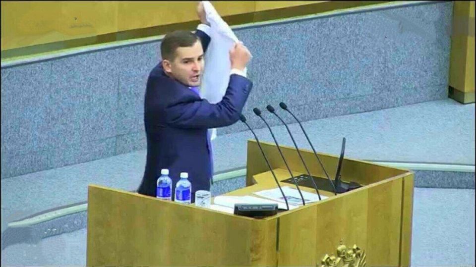 Госдума начинает борьбу с коммунальными долгами: гражданам помогут с оплатой ЖКХ