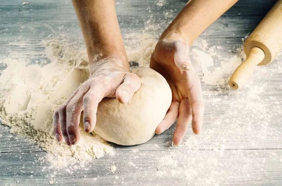 Тайны идеального теста для пирожков: советы от мастеров