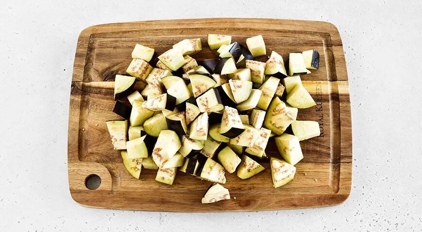 Как приготовить аппетитное лечо из баклажанов на зиму: подробный рецепт