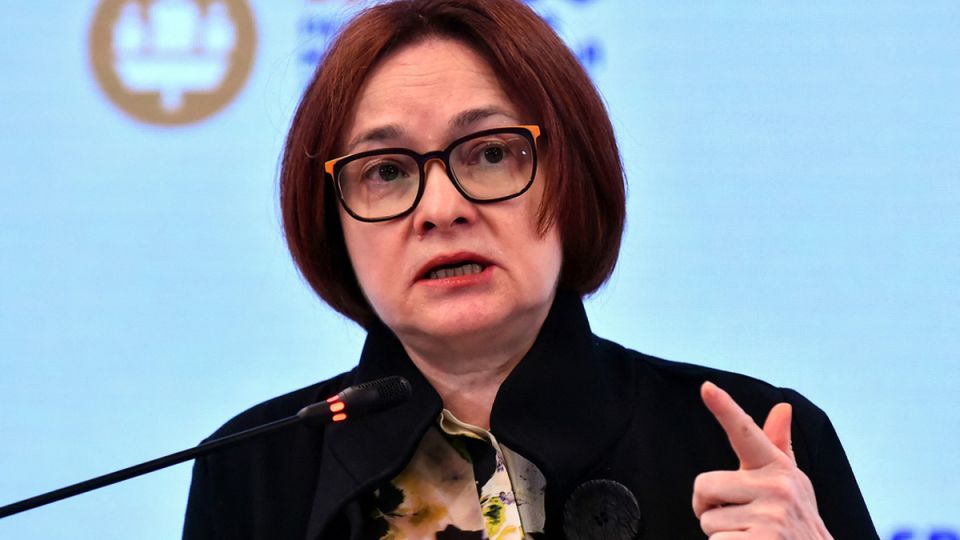 Набиуллина: Почему помощь убыточным предприятиям угрожает экономике страны