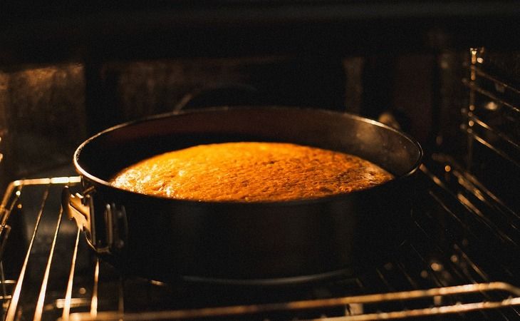 Как подготовить продукты для бисквита, чтобы он был воздушным: не каждый кулинар знает