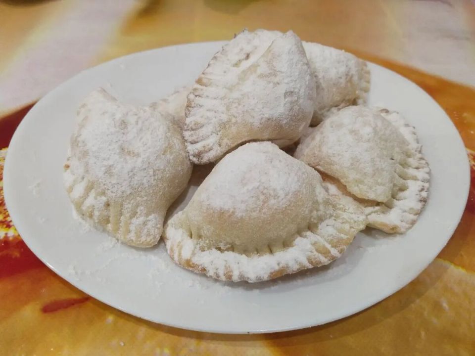 Печенье с начинкой из безе: вкус детства с современным акцентом