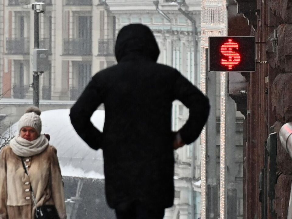 Рубль как надежный актив: эксперты советуют переходить на национальную валюту