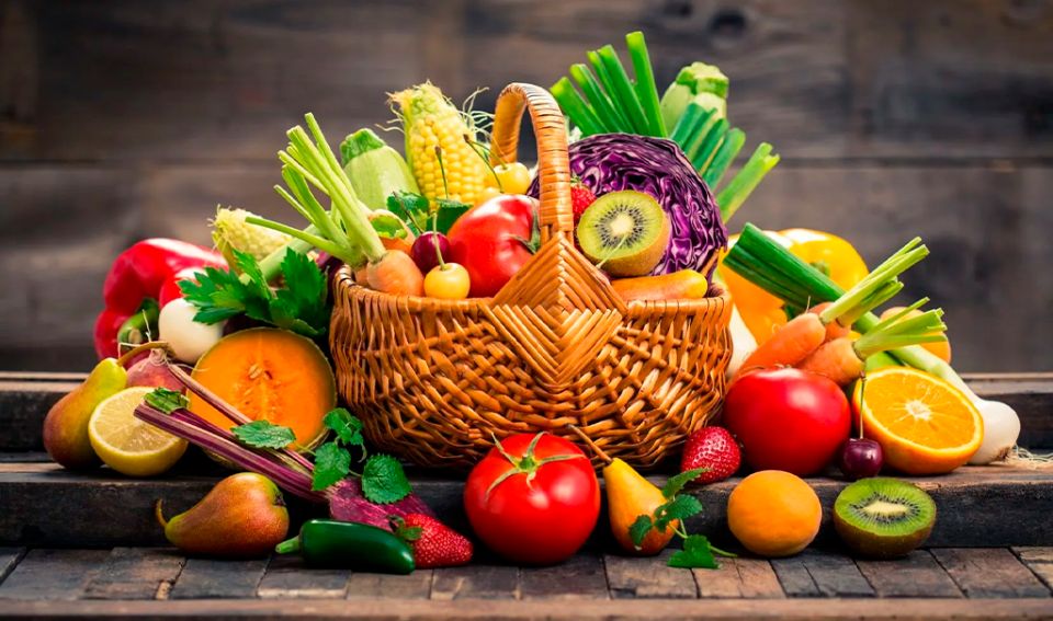 Сезонное снижение цен: заслуга природы или усилий госструктур?