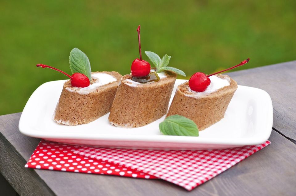 Легкий и Быстрый Десерт, который Спасет в Последнюю Минуту