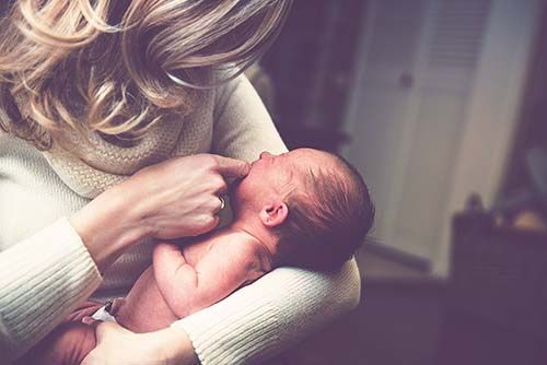 Алименты и семейный бюджет: что делать супругам при разводе?