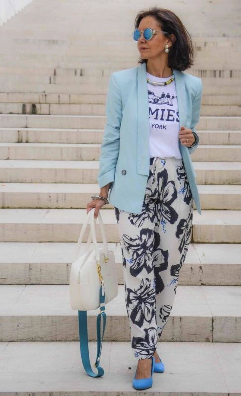 Как стиль может вернуть годы: смелые советы для женщин старше 50