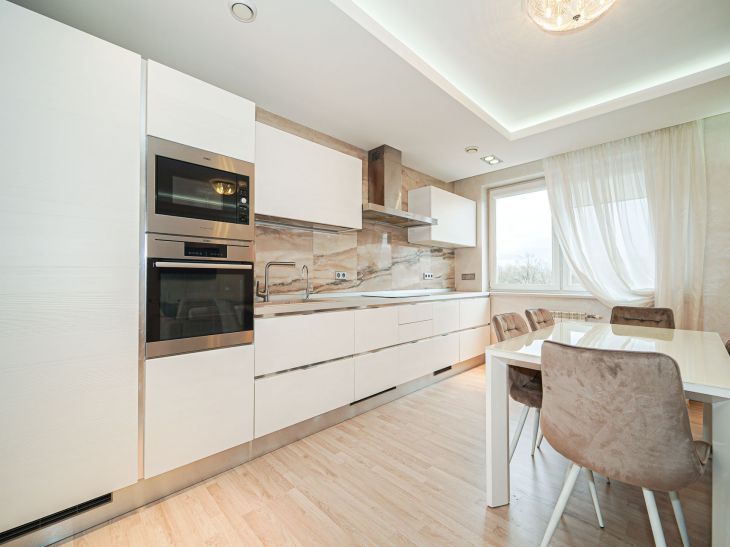 ���������� ������� � ������� ��������: �������� ���������� � ���� �����, ������� �� ����� � ����