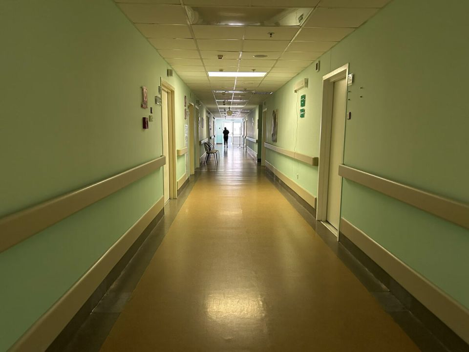 Чистка зубов в стационаре снижает риск пневмонии на треть