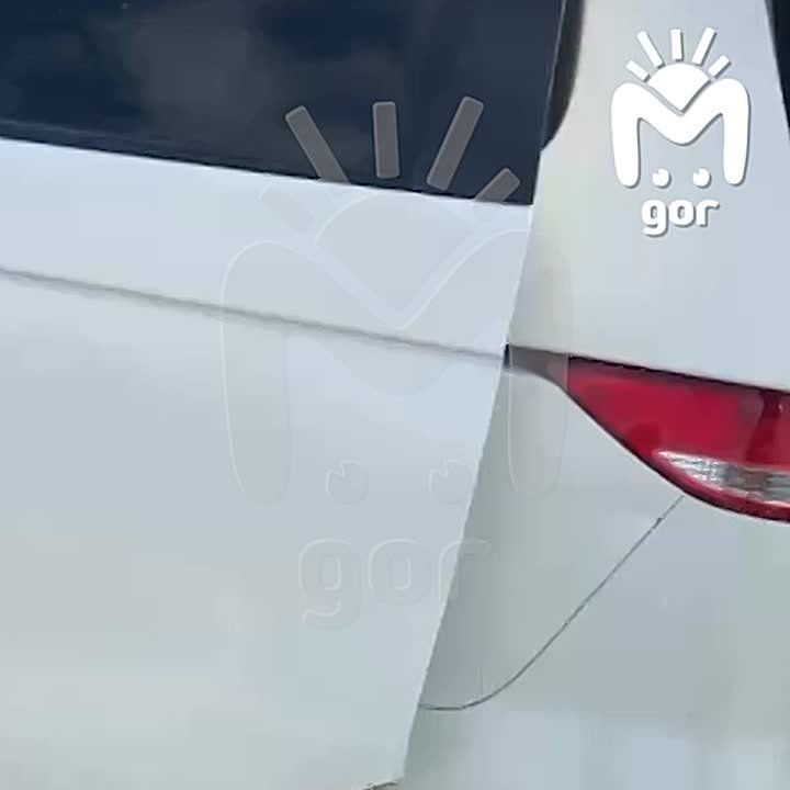 10 ,    ,        