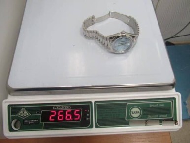       Rolex  6,4  