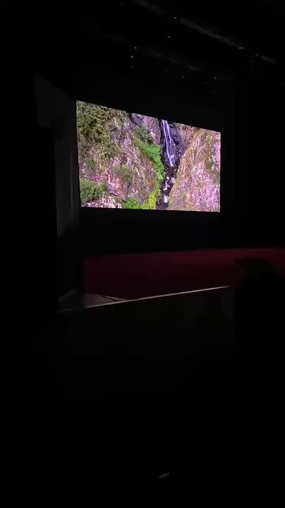 В эти минуты в Махачкале в Доме Дружбы проходит открытие международного форума «Устойчивое развитие горных территорий» с участием Главы РД Сергея Меликова