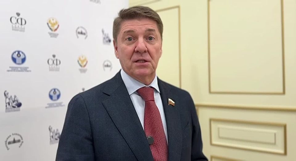 Органам власти на местах уделяется большая роль, в том числе и по линии развития территорий, формирования уровня доверия к власти