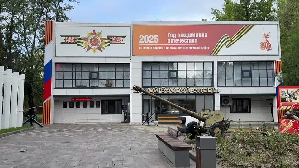 Участники горного форума посетили обновленный Музей боевой славы им. Макаровой