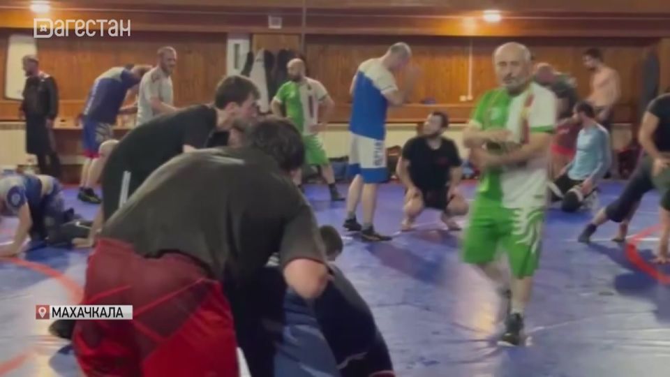 Дагестанские борцы, мастера ковра завершили учебно-тренировочный сбор к главному старту сезона