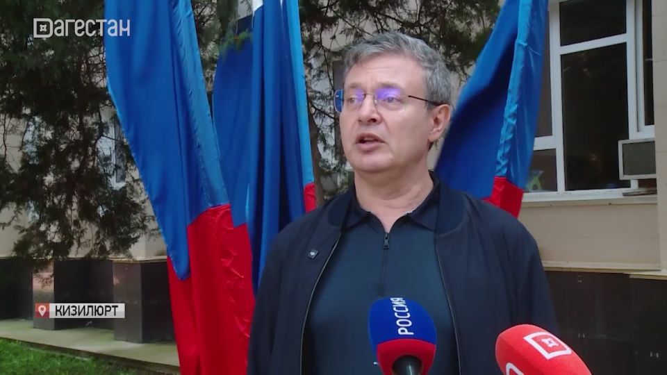 80 молодых семей Кизилюрта получили заветные ключи от квартир