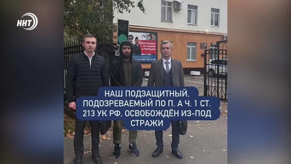 Справедливое освобождение. 30-летний Эрзиман Байрамов, оказавшийся фигурантом уголовного дела после конфликта с мужчиной, напавшим на него с ножом, освобождён из-под стражи