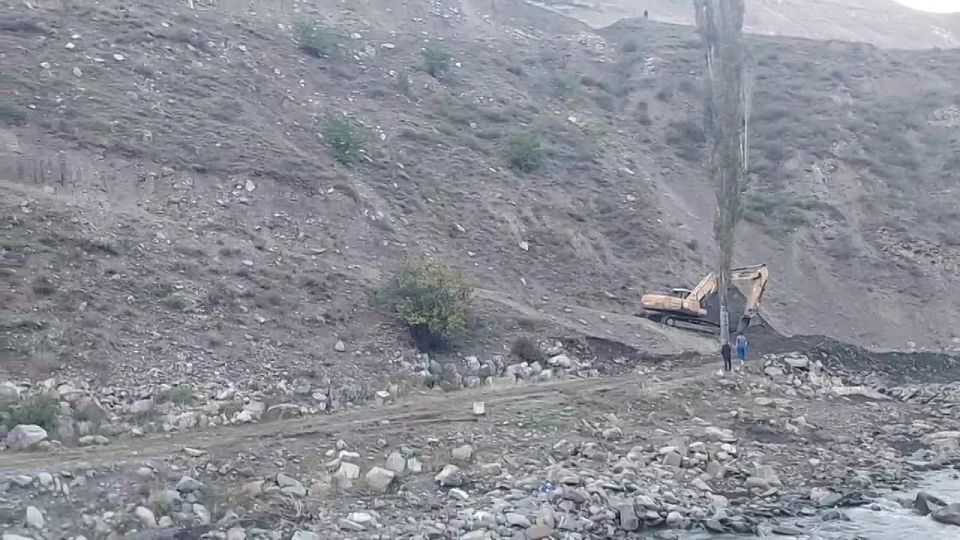   ,    8    - ,  6          ,    12    ...