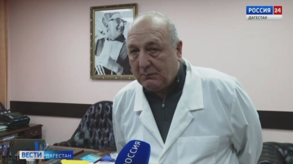 Уже несколько лет как в истории Медицинского центра имени Р.П. Аскерханова пишется новая глава - специалисты клиники проводят высокотехнологичные операции по удалению грыж позвоночника