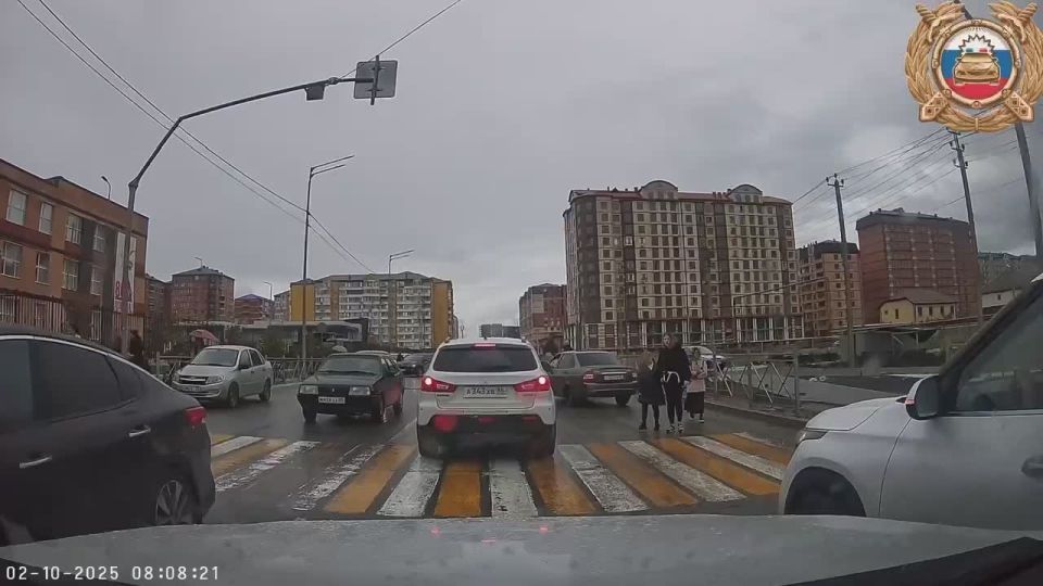             ,     Toyota Camry  Toyota Land Cruiser 200   ,   ...