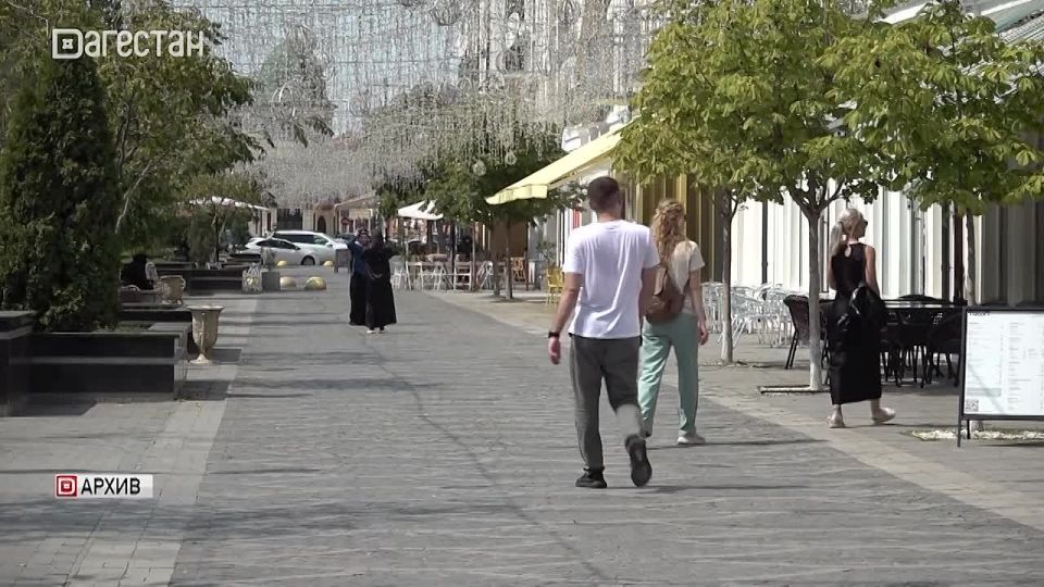 В Махачкале под председательством Сергея Меликова прошло заседание оперативного штаба, на котором подвели итоги двух ключевых направлений — избирательной кампании и экономического развития республики